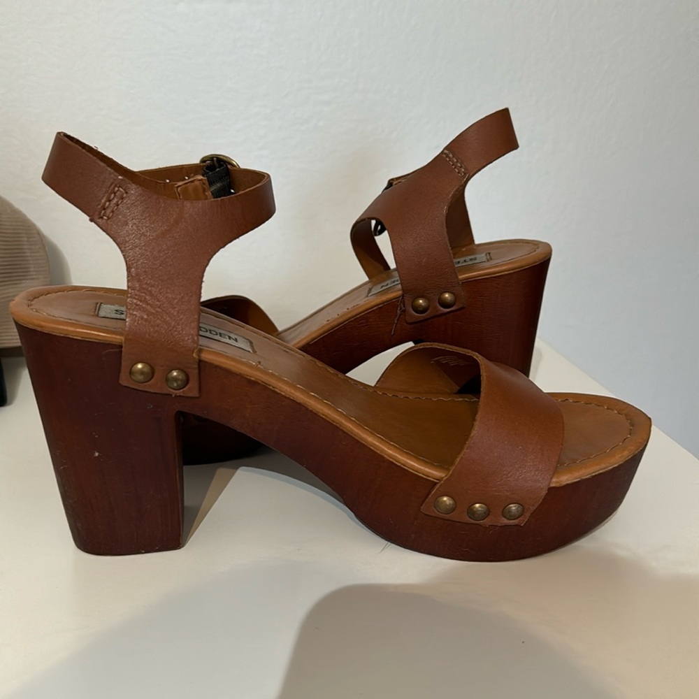 Steve Madden wooden platform heels